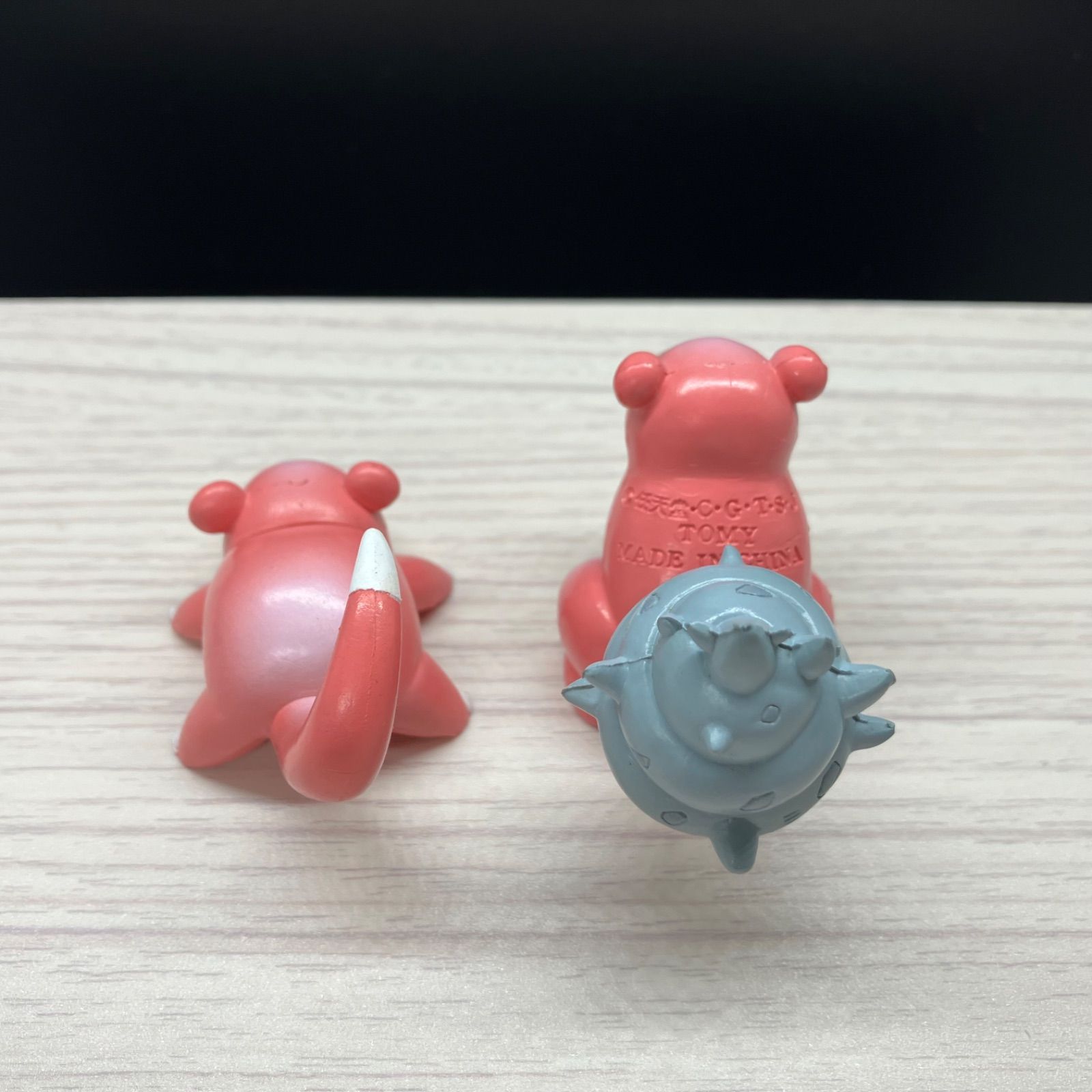 モンコレ　初期　ヤドン　ヤドラン レア初期モンコレ ヤドン ヤドラン セット TOMY製 - メルカリ