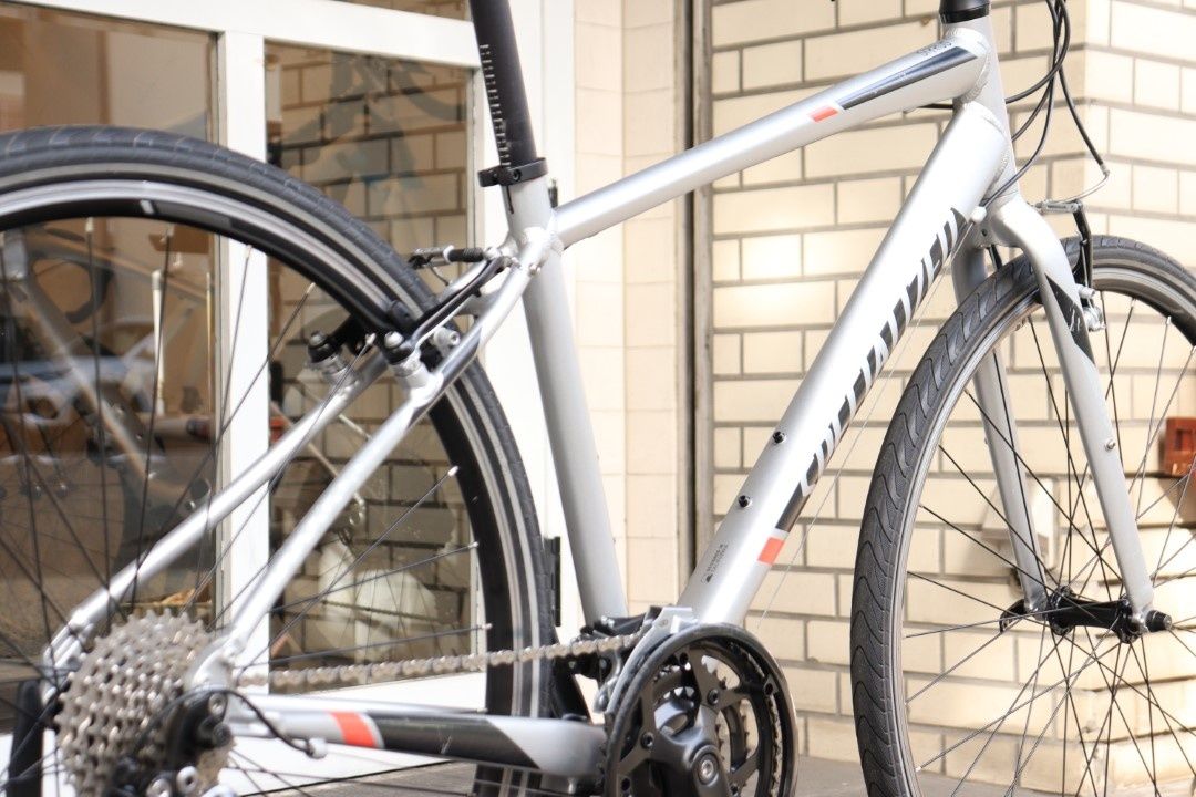 格安 スペシャライズド SIRRUS 2016年 Sサイズ 定価65000円 クロス