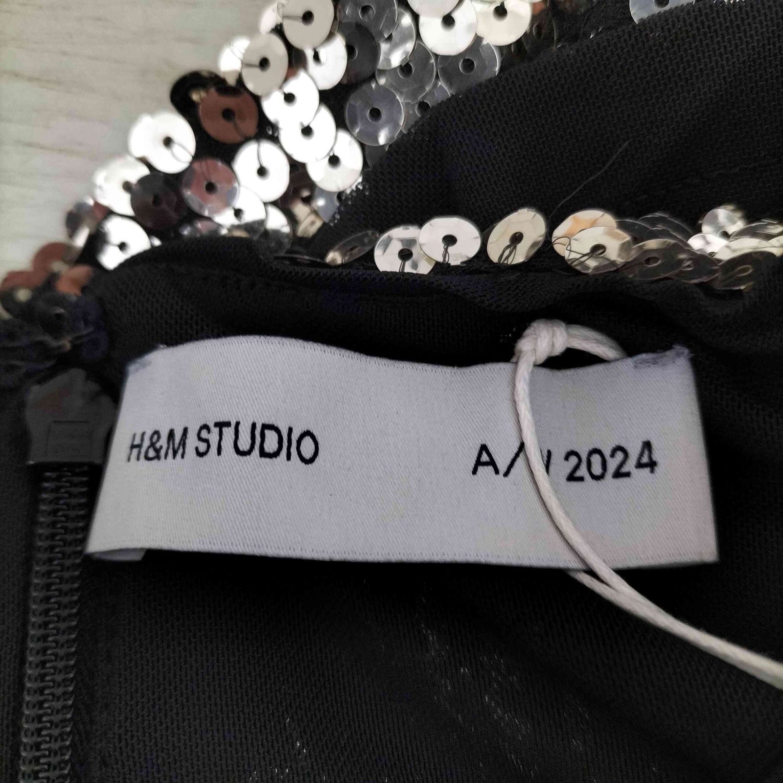 エイチアンドエム H＆M STUDIO スパンコールトップス レディース