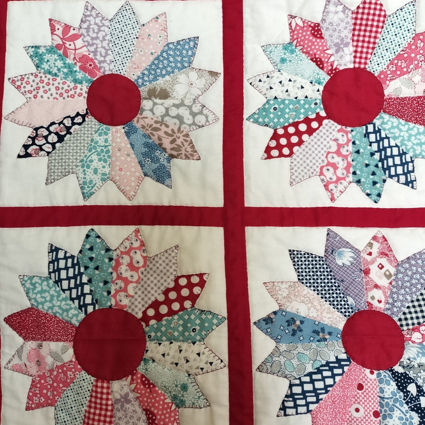 約101cm×107cm