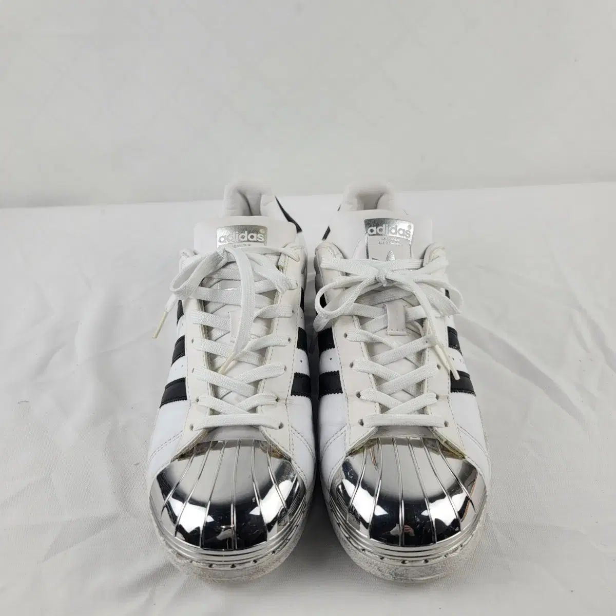 ヴィントロ ^^ 270 adidas(アディダス) スーパースター メタルトーク 白 シルバー メタリック