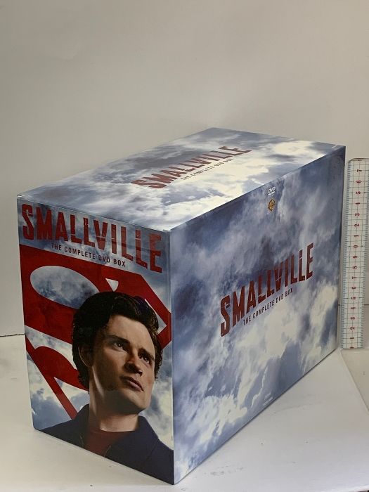 SMALLVILLE ヤング・スーパーマン THE COMPLETE DVD BOX シーズン1-10 コンプリート・シリーズ ワーナー  トム・ウェリング [94枚組 DVD] - メルカリ