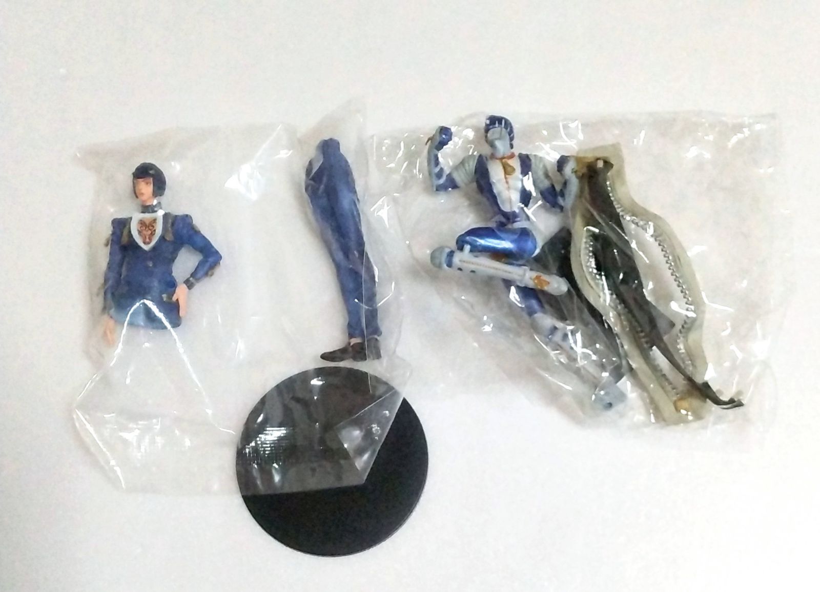 ジョジョ フィギュア ブチャラティ スティッキーフィンガーズ 一番くじ