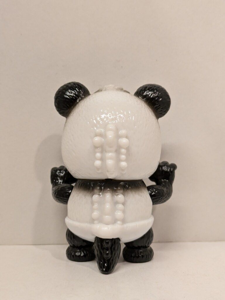 TIGER TOY PEACH HELL/ART JUNKIE ちびクマラ パンダカラー