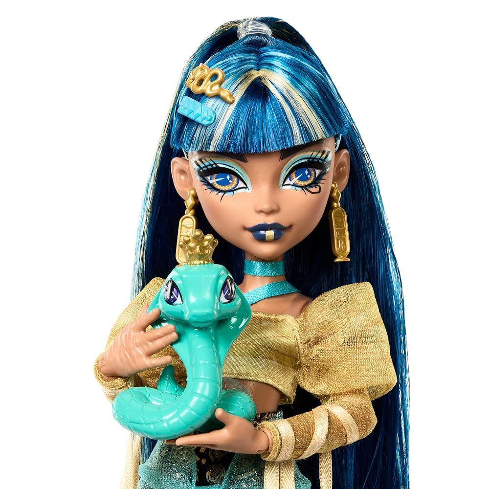 モンスターハイクレオ・デ・ナイル人形、ゴールデンブラウスと