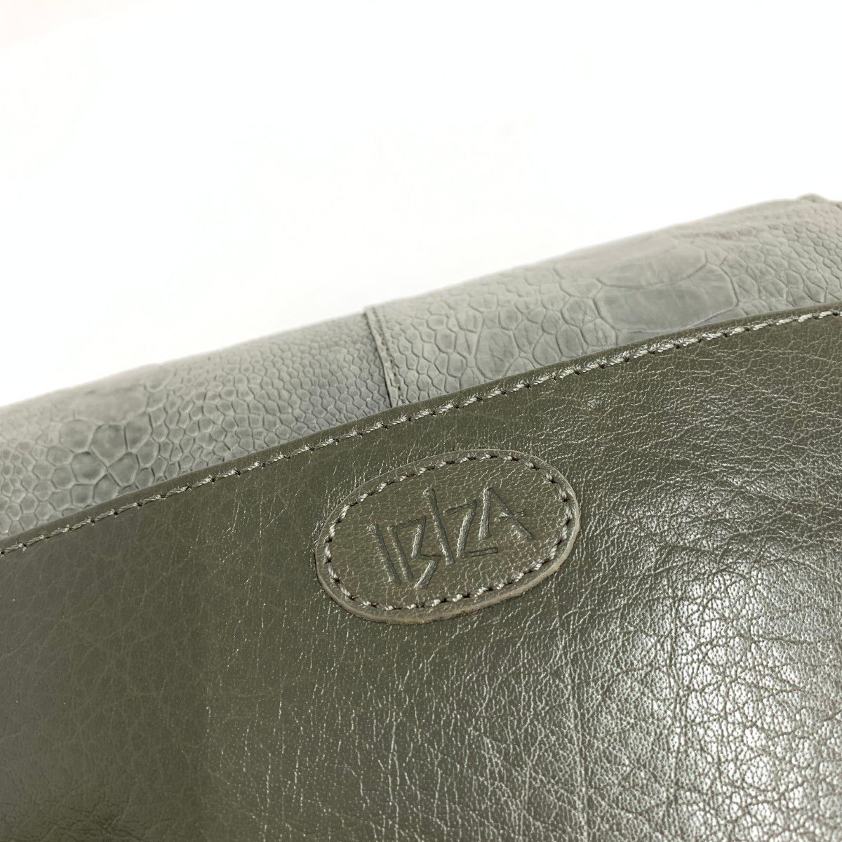 新品同様 IBIZA イビサ オーストリッチレッグ ショルダーバッグ 新品同様 IBIZA イビサ オーストリッチレッグ ショルダーバッグ
