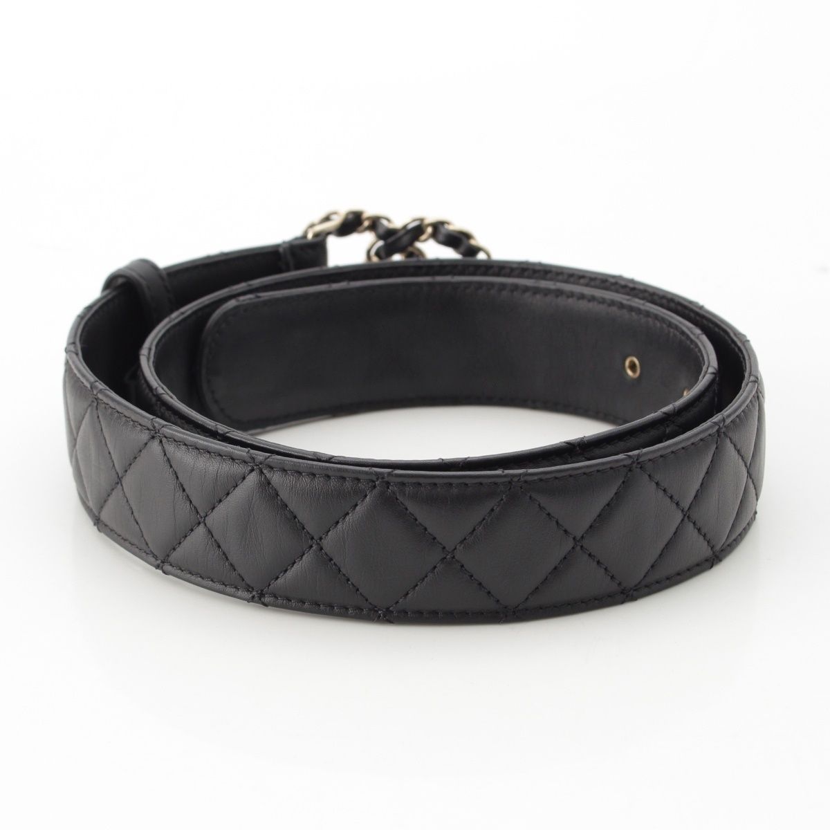 新品 CHANEL シャネル ブラック レザー ベルト 80/32 マトラッセ 新品 CHANEL シャネル ブラック レザー ベルト 80/32 マトラッセ