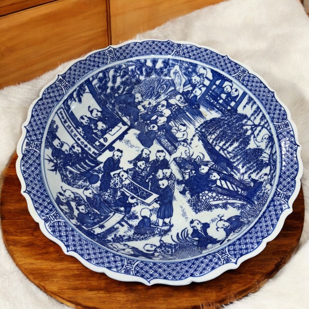 中国美術 中国染付人物文様 絵付大皿 中国ヴィンテージ 刻印あり