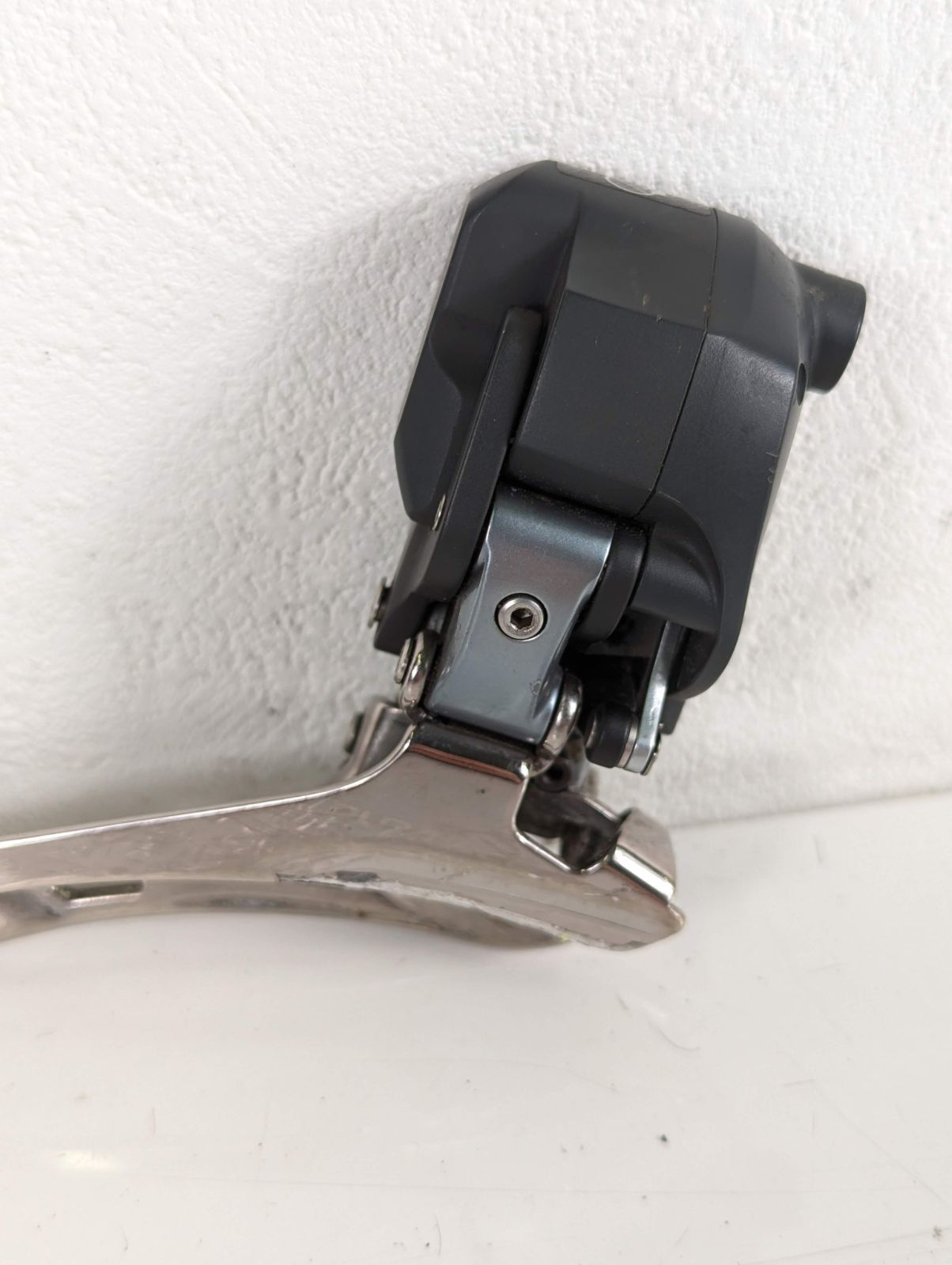 ジャンク シマノ Shimano FD 7970 Dura ace デュラエース ありフロントディレーラー FD250915AP