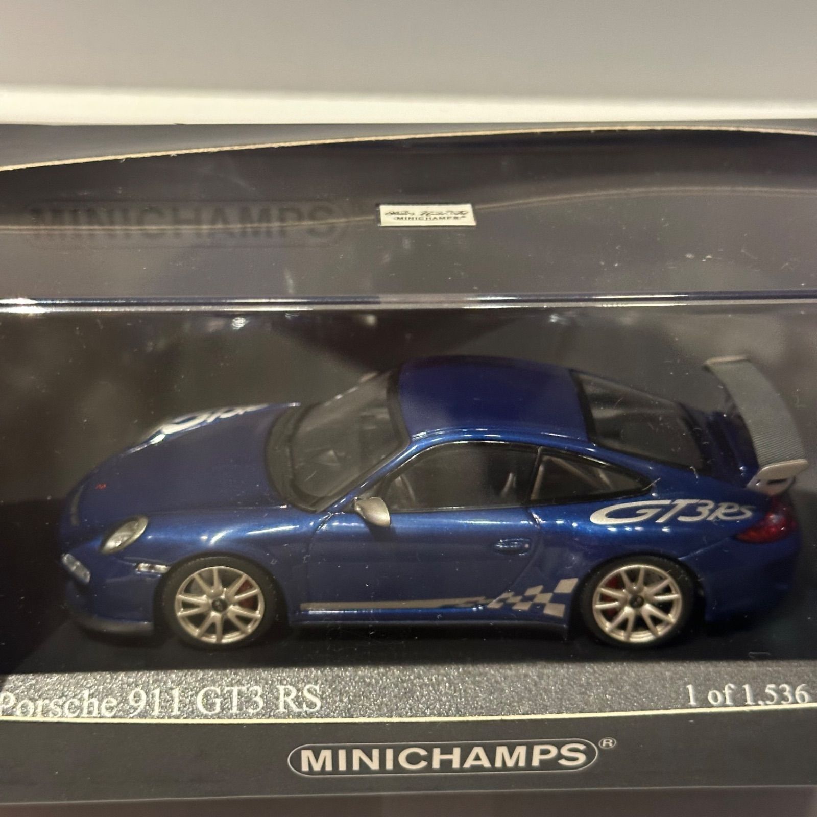 Porsche 911 GT3 RS (997 II) 2010 色：Blue metallic メーカー