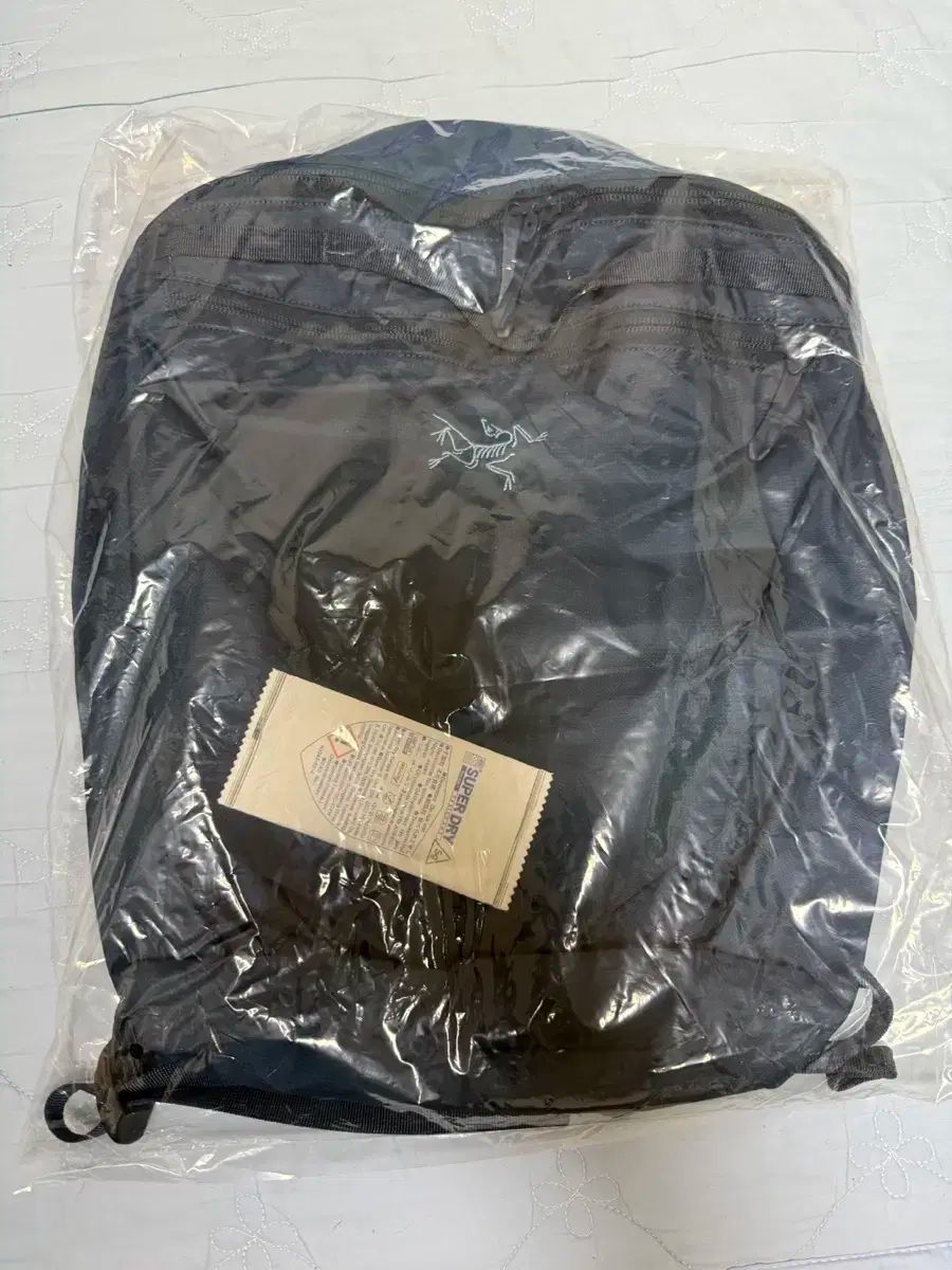 アークテリクス ヒリアド15 ナイトスケープ