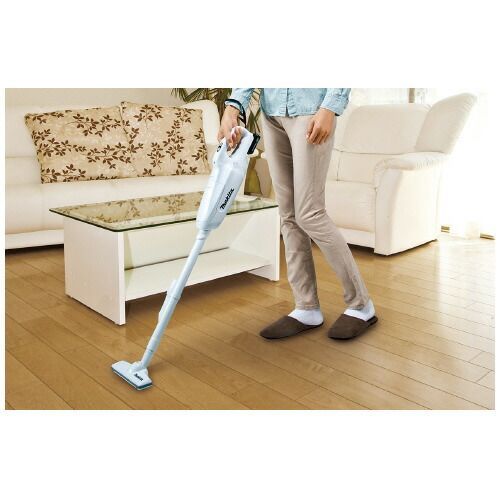 マキタ 充電式クリーナー １０ ８Ｖ 紙パック式