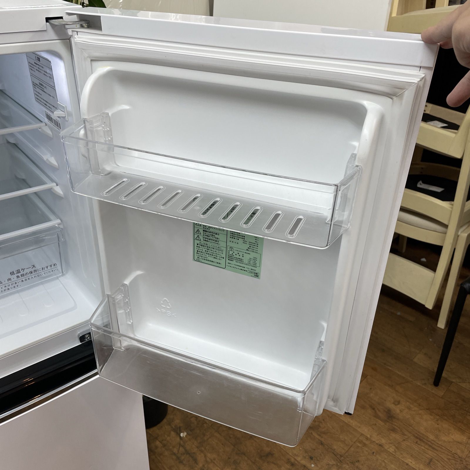 30日迄！送料無料★Hisence 130L 冷蔵庫【HR-D1302】 Amazon.co.jp: ハイセンス 【右開き】130L 2ドアノンフロン