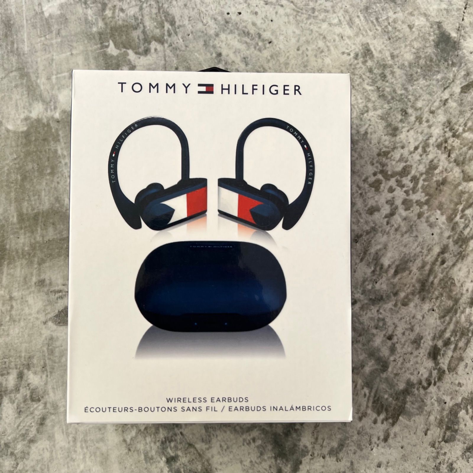 海外限定☆TOMMY HILFIGER ワイヤレス ロゴ イヤホン イヤフォン