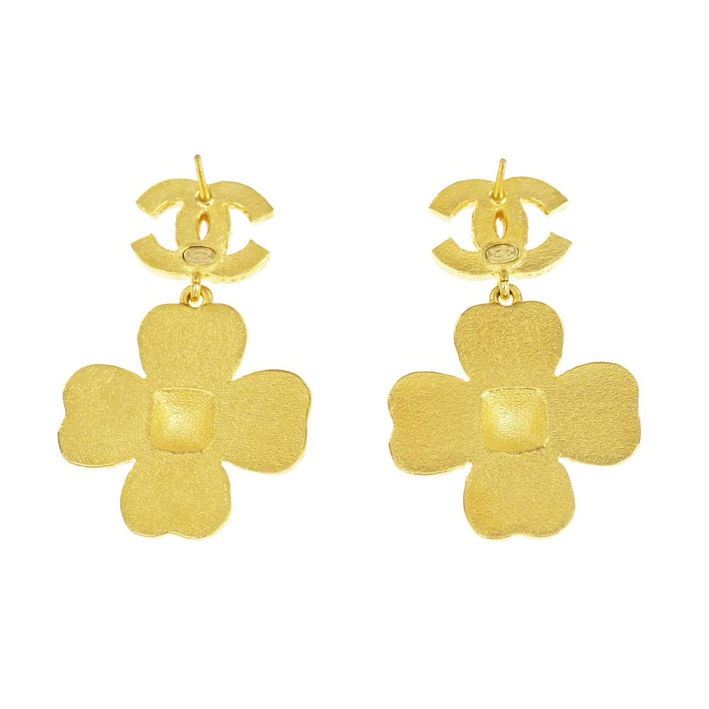 名東】シャネル フラワーモチーフ ピアス 一対 ABC244 ピンク ブラック