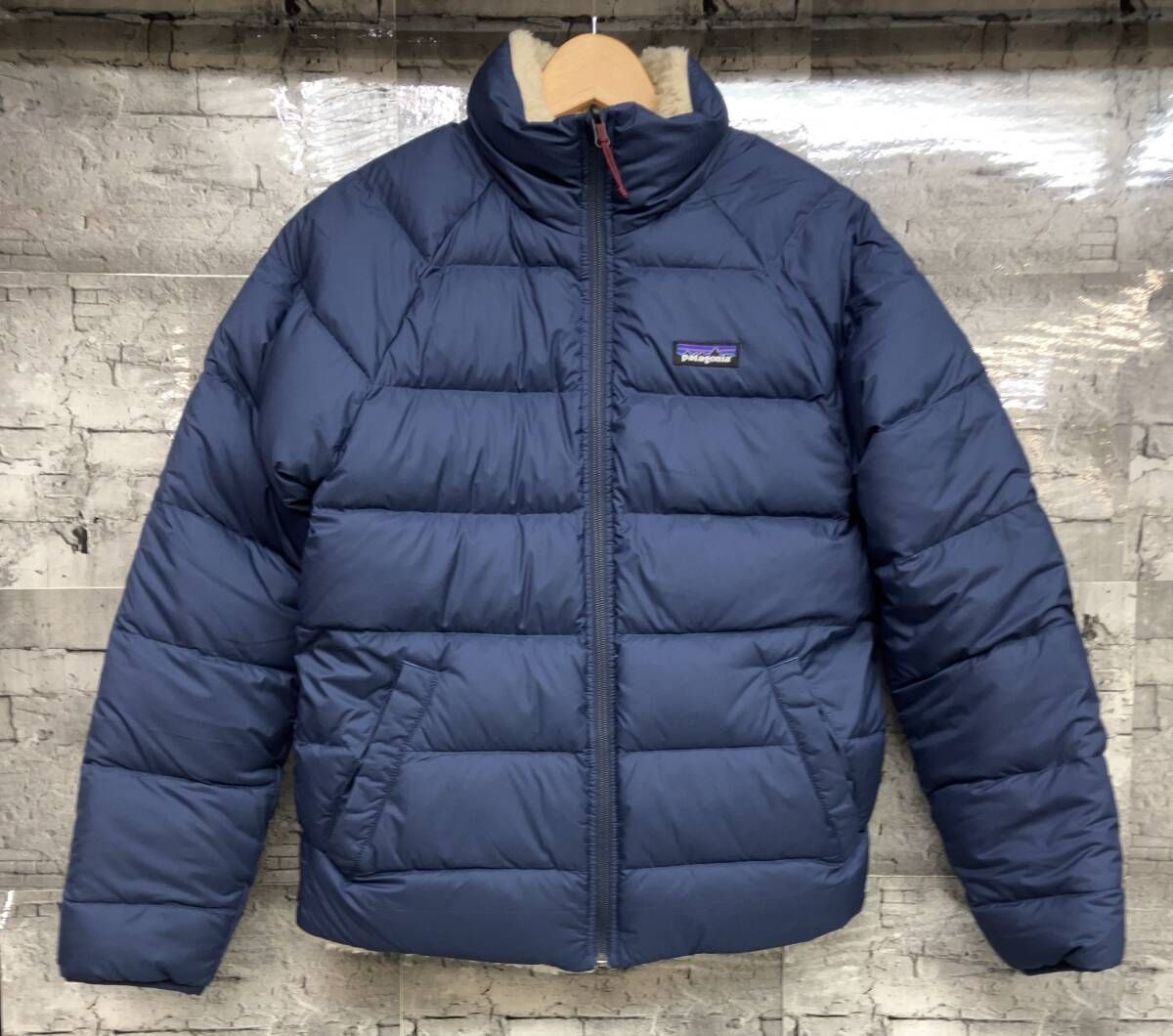 Patagonia パタゴニア ダウンジャケット リバーシブル
