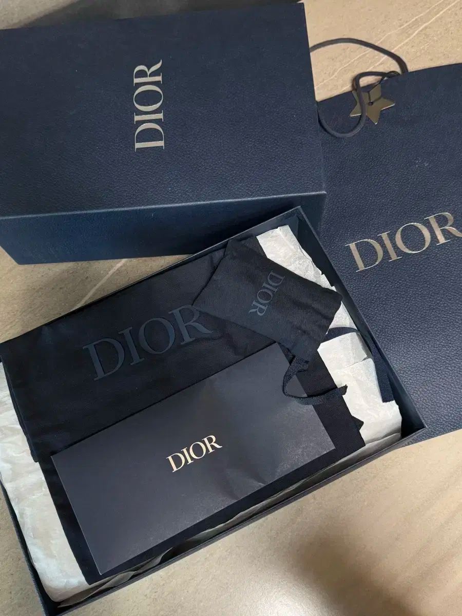 ロー