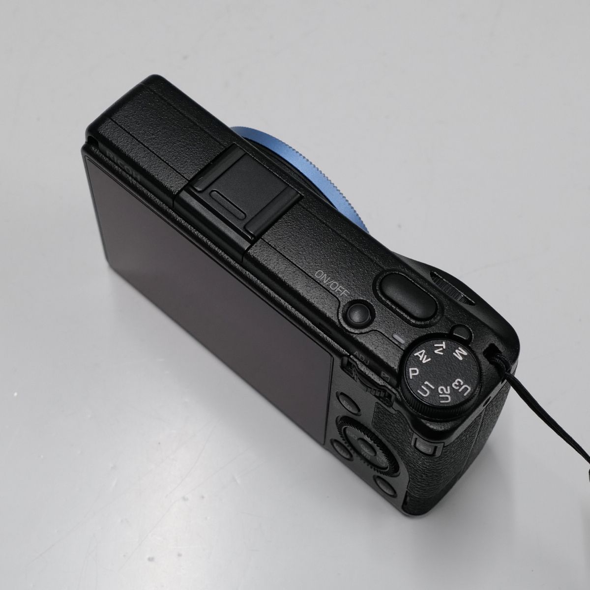 RICOH GR III USED超美品 GR3 デジタルカメラ 本体+バッテリー Wi-Fi 単焦点18.3mm F2.8 APS-C  スナップシューター 完動品 中古 CP5562