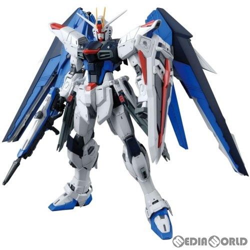 プラモデル　1/100 MG ZGMF-X10A フリーダムガンダム Ver.2.0 「機動戦士ガンダムSEED」 [5061611] BANDAI ZGMF-X10A フリーダムガンダム Ver.2.0 （1/100スケール