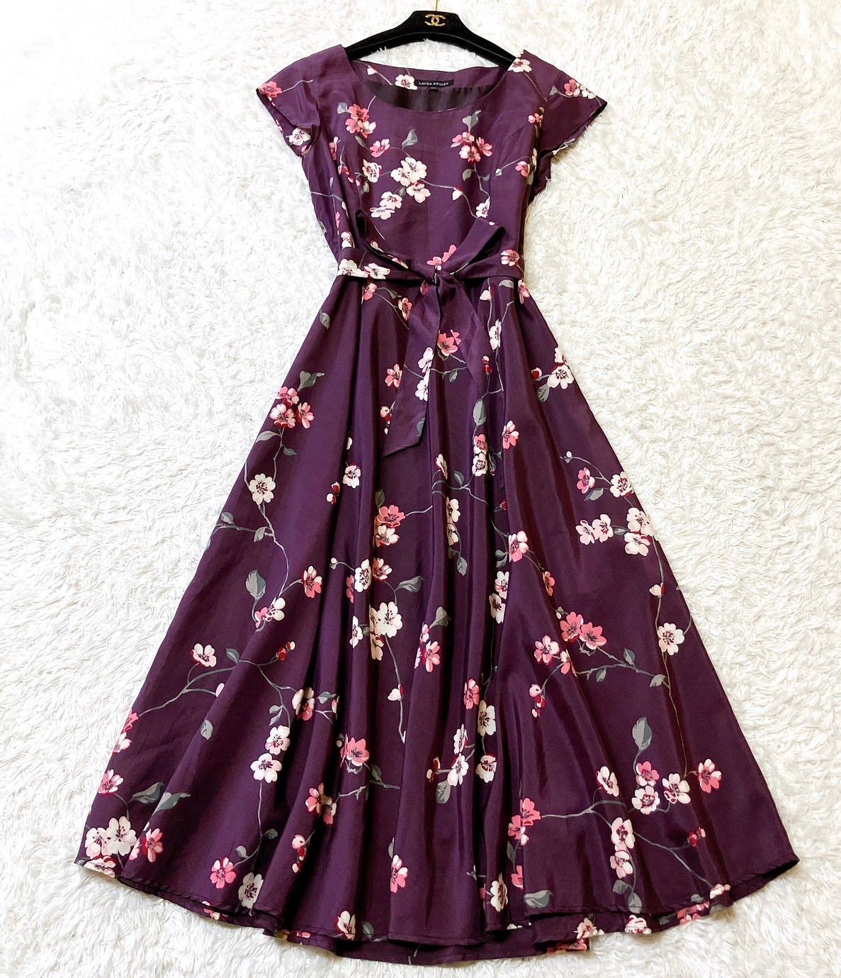 レディーの気品♪極美品 LAURA ASHLEY ローラアシュレイ ロング