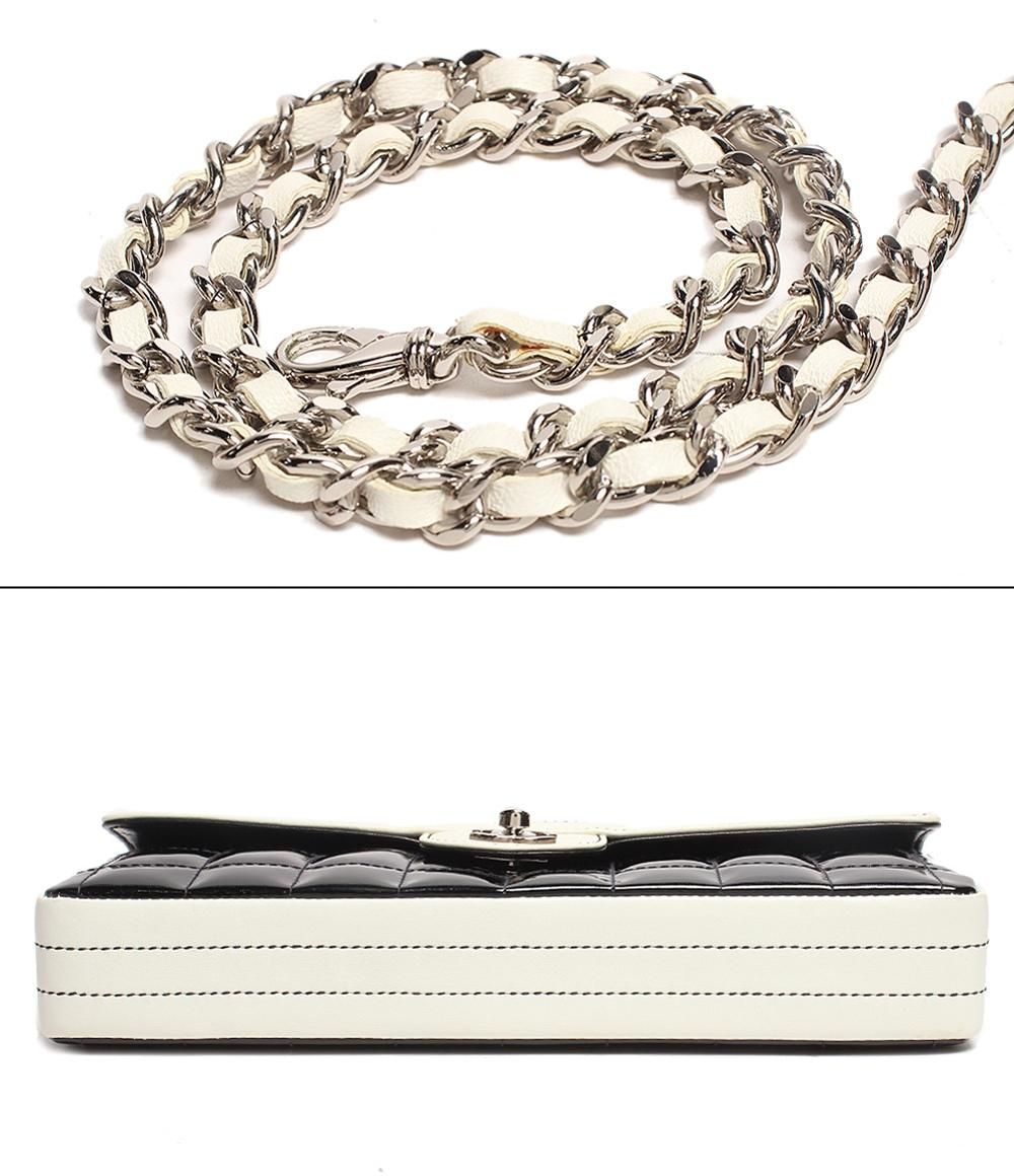 CHANEL シャネル チョコバーミニチェーンショルダー パテント