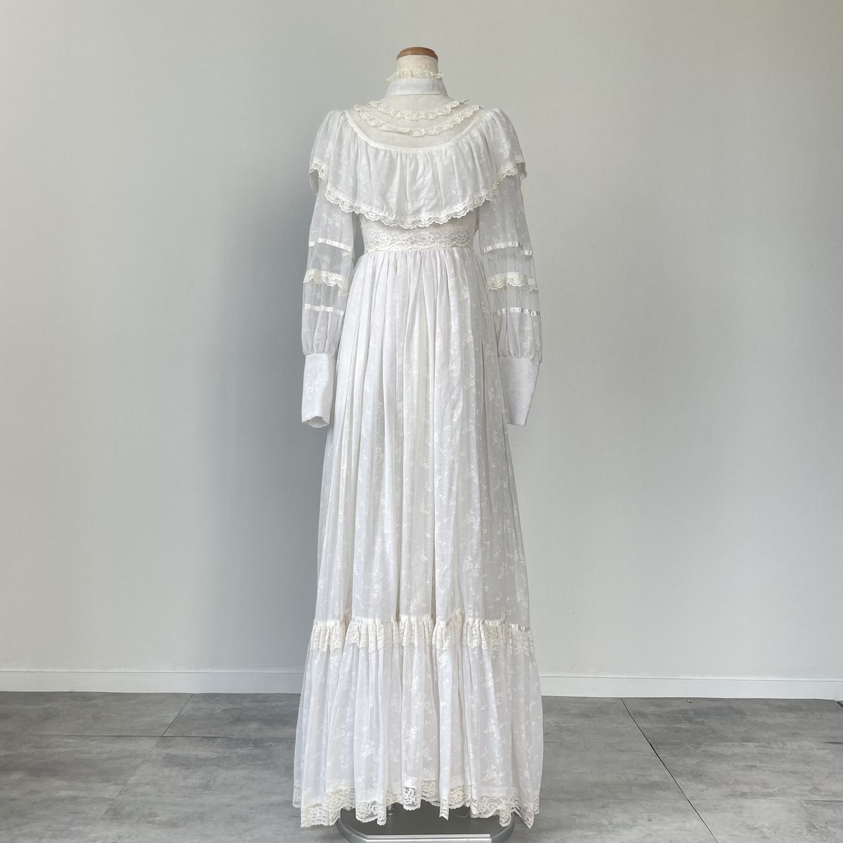 古着 70年代 ガンネサックス GUNNE SAX 花柄 ハイネック マキシ丈 フ ワンピ―ス レディースS相当 ヴィンテージ|eva000661