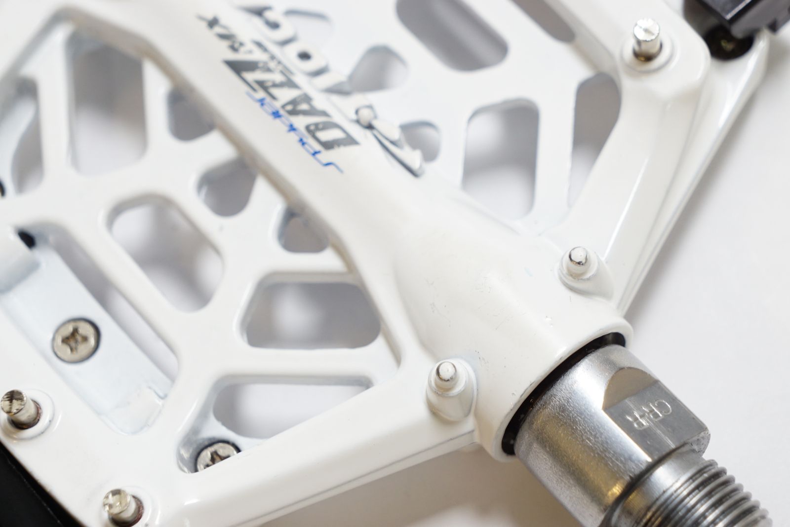 TIOGA 「タイオガ」 SPYDER DAZZ MX ペダル / バイチャリ熊谷店