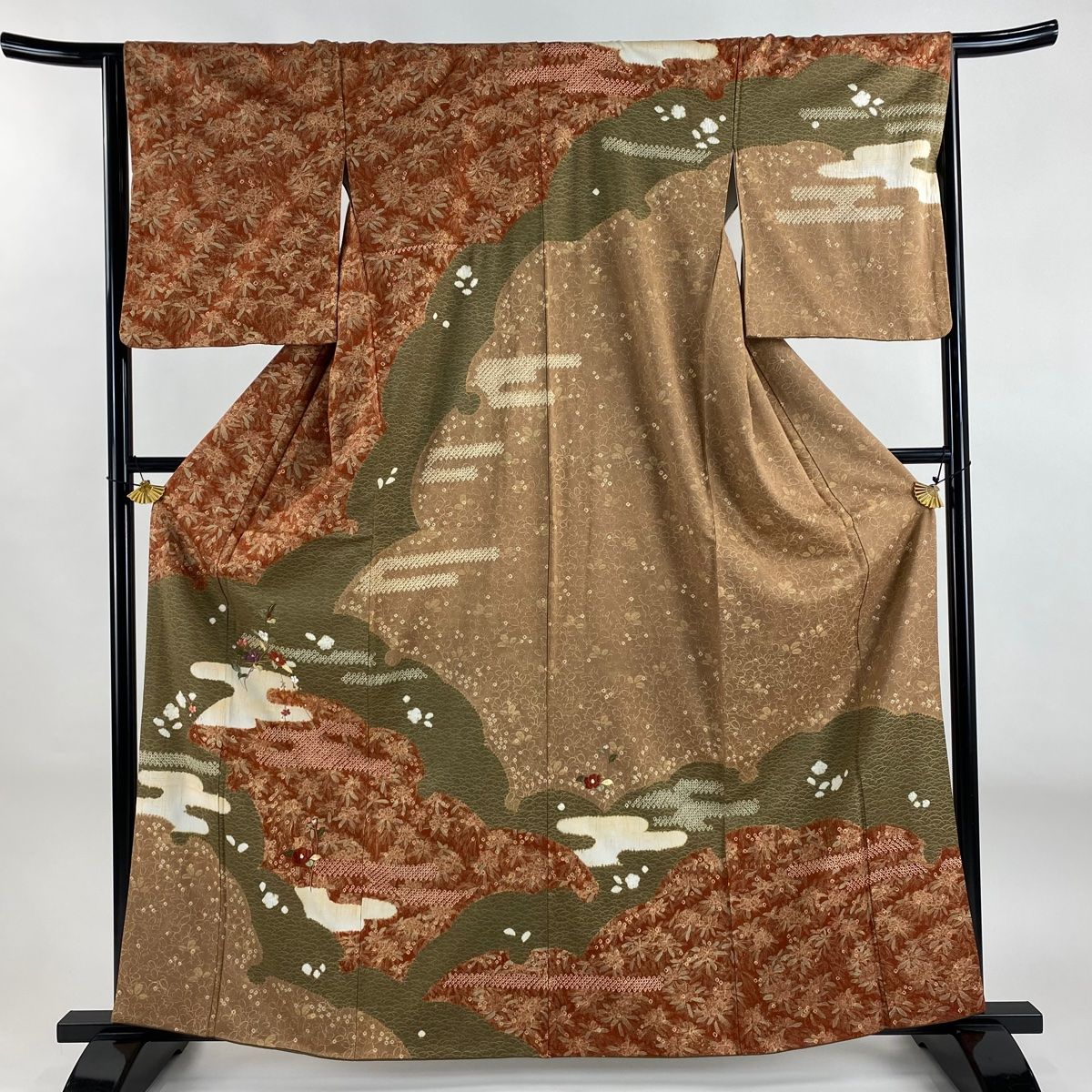 訪問着 身丈161cm 裄丈64cm M 袷 椿 ヱ霞 刺繍 絞り 赤茶 正絹 秀品