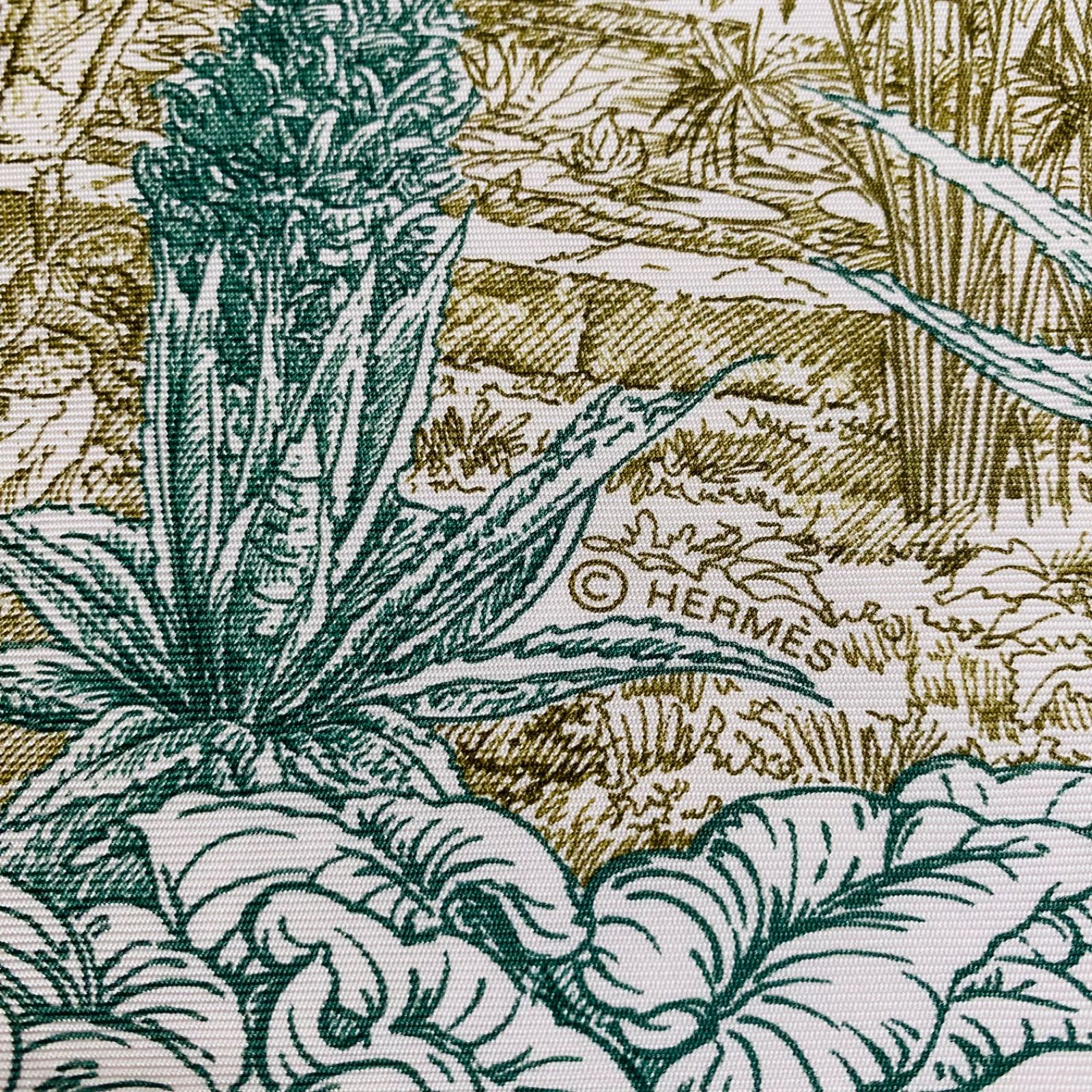 【超美品】Hermes カレ90 シルク スカーフ レイラの庭 楽天市場】【エルメス】Hermes カレ90 シルクスカーフ Le Jardin