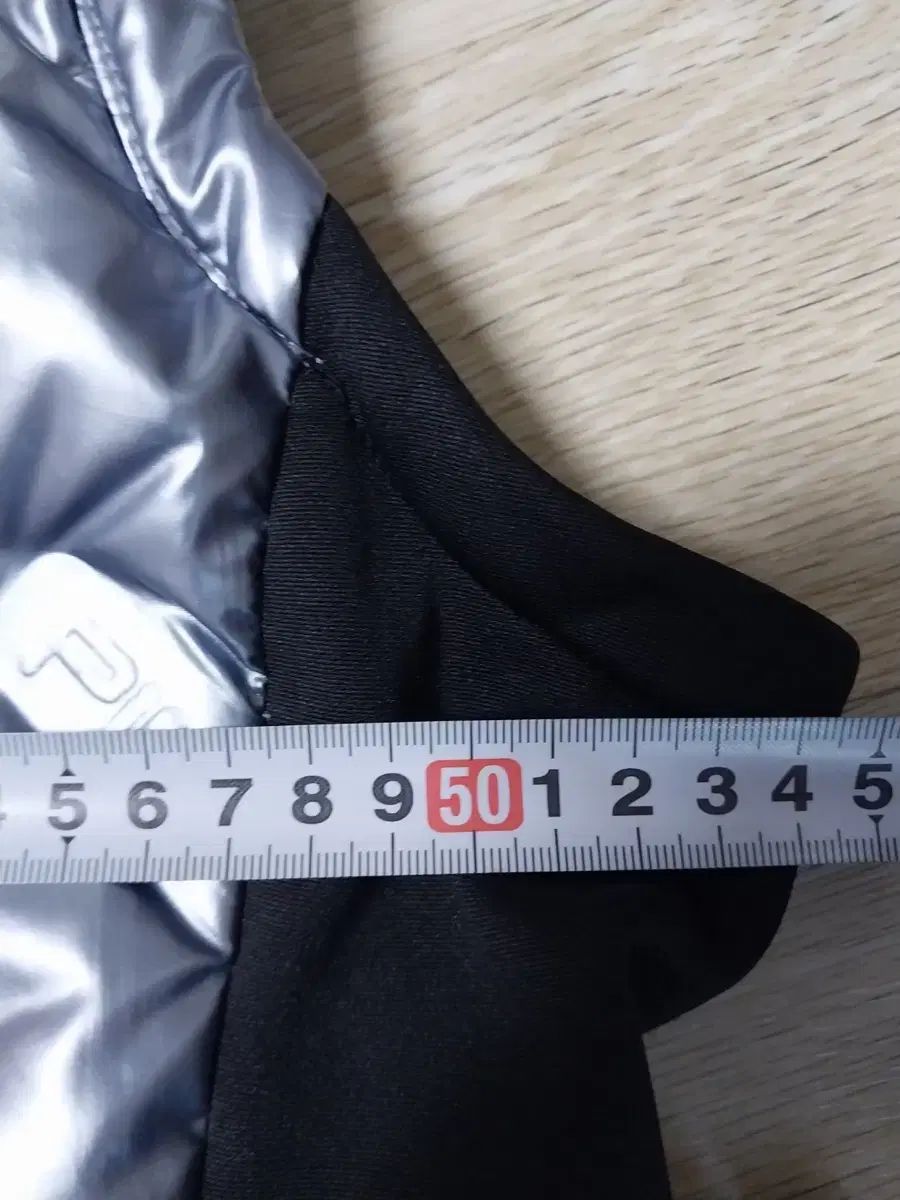 女性用ピンゴルフパッド入りベスト