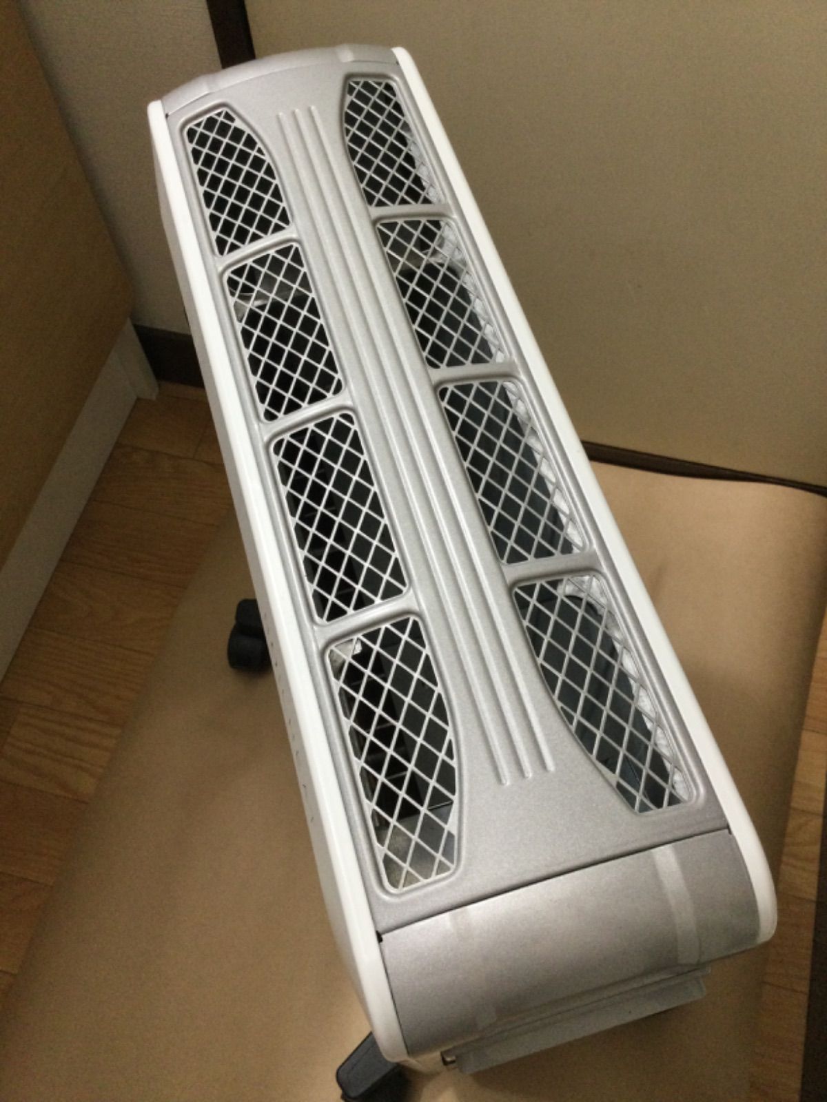 CORONA コロナ オイルレスヒーター NOIL HEAT ノイルヒート DHS-1219-SW