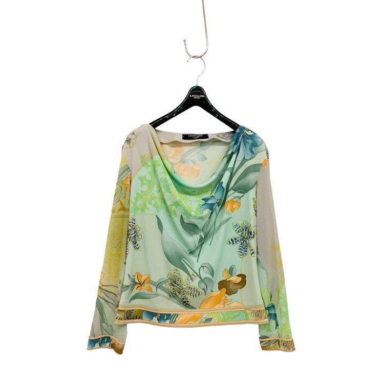 美品 レオナール　半袖カットソー　気球　花　黒　カンカン素材 LEONARD - マカ136 レオナール 半袖ワンピース カンカン素材