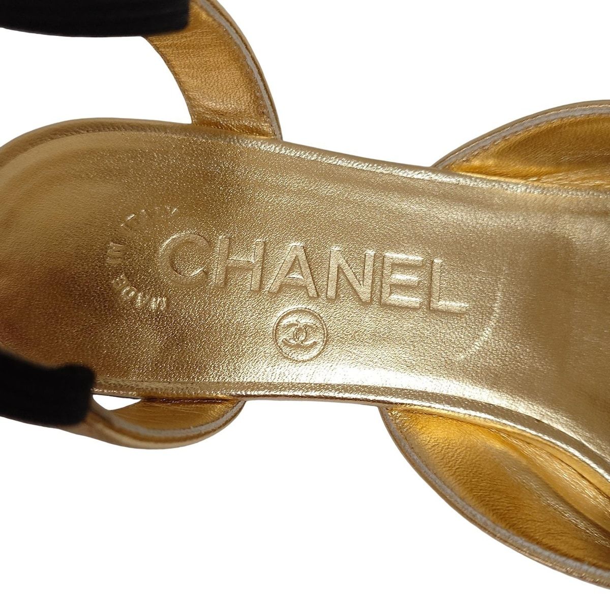 【洗練を纏う上質サンダル♪】CHANEL ラムスキン リボンサンダル サンダル - ラムスキン、ブラック — ファッション | CHANEL シャネル