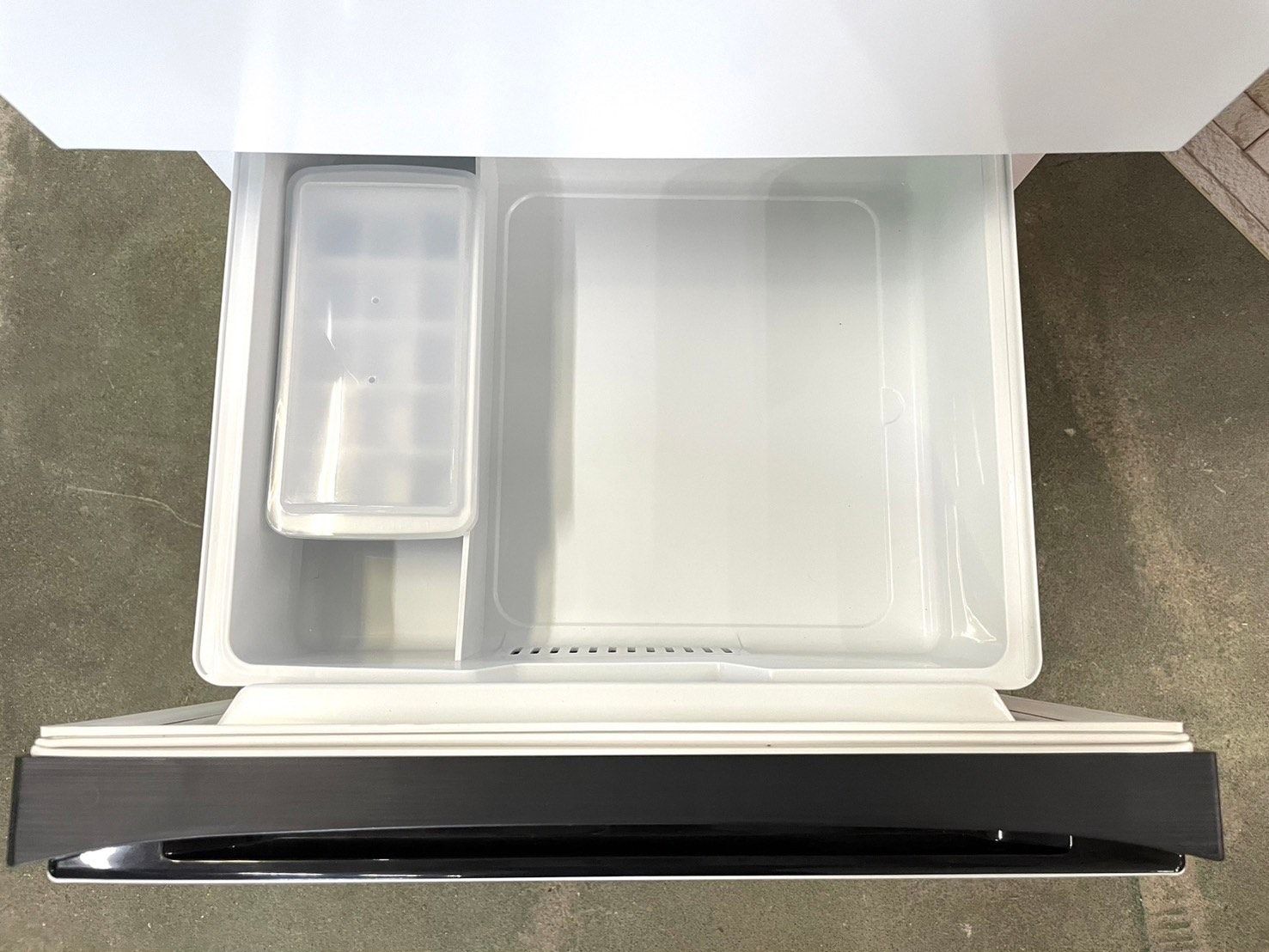 大阪送料無料★3か月保障付き★冷蔵庫★2021年★ハイセンス★２ドア★HR-D16F★R-802 大阪送料無料☆3か月保障付き☆冷蔵庫☆2021年☆ハイセンス☆2ドア