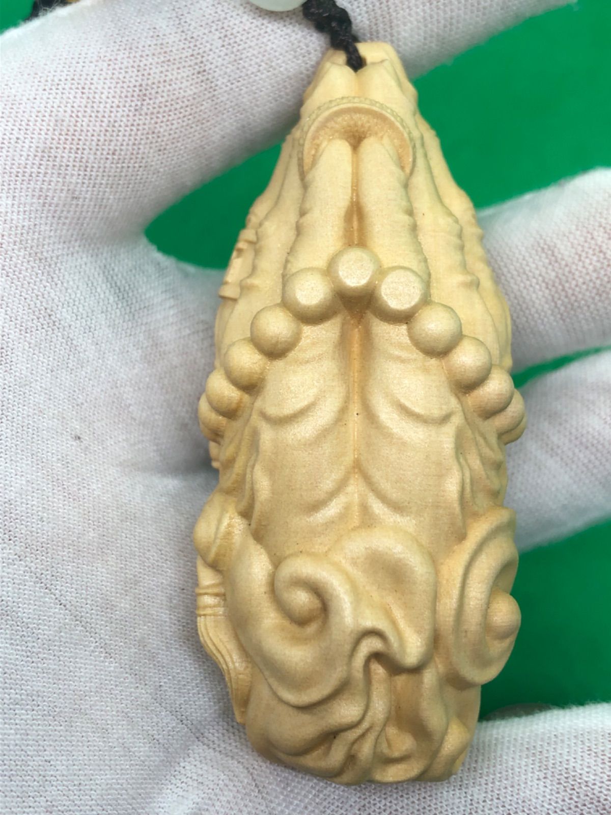 黄龍玉製 母子貔貅（ひきゅう） 手持ち守り彫刻4863