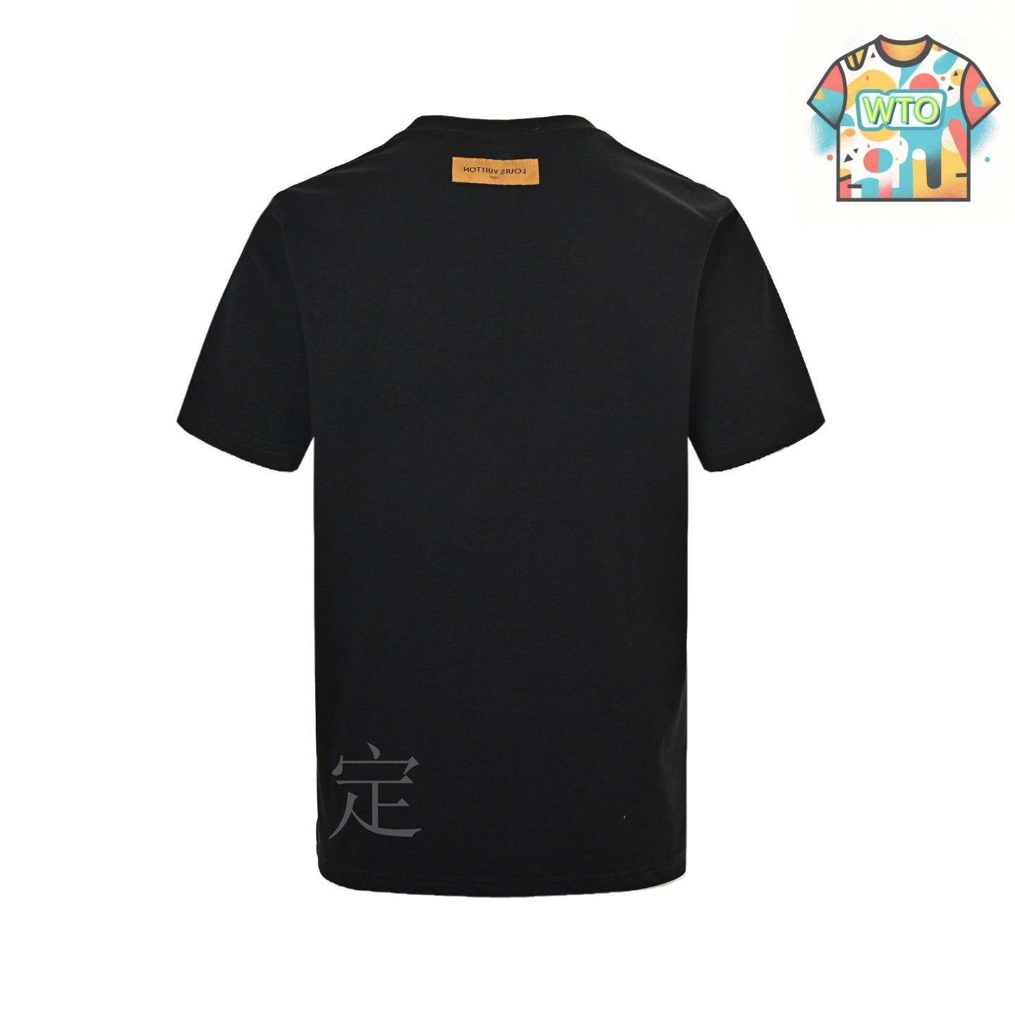 今日特価】Louis Vuitton 25ss ネックグラフィティプリント T