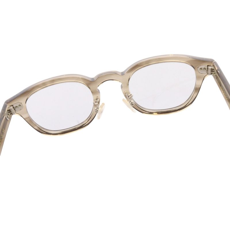 MOSCOT
