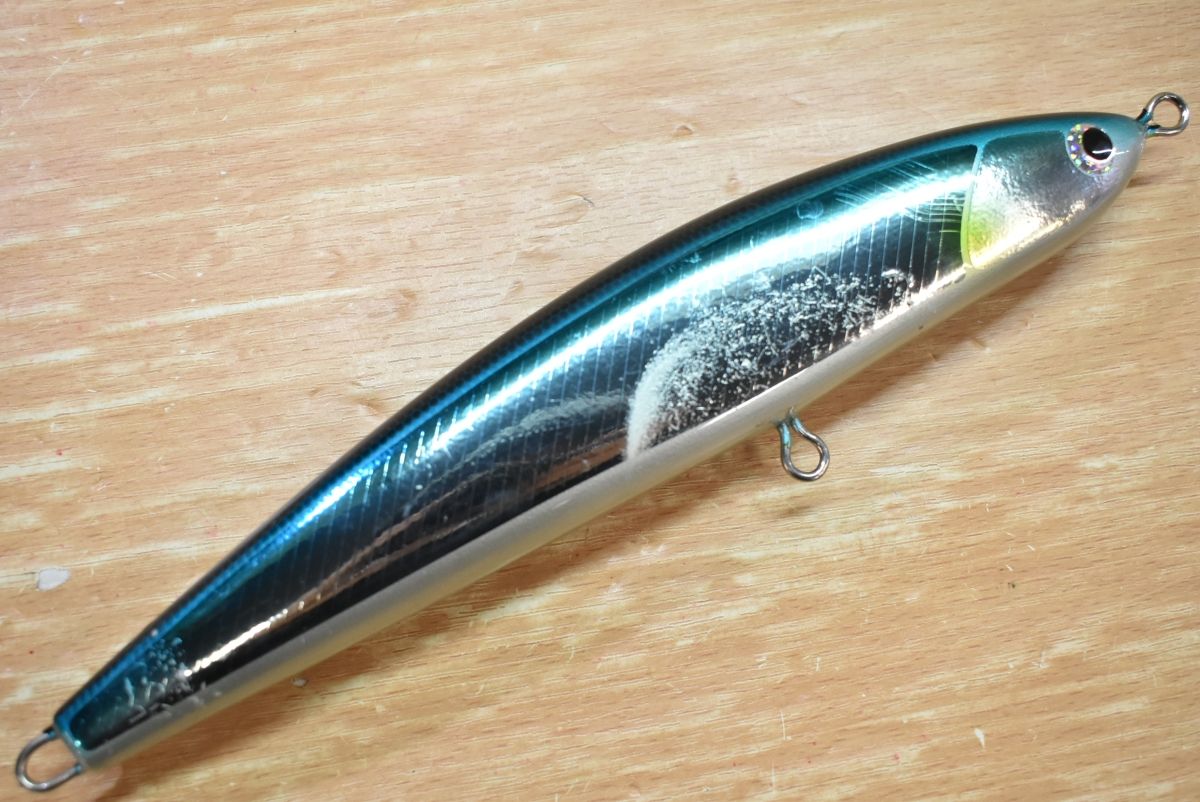 フィッシュトリッパーズビレッジ リベルタンゴ エモシオン 220