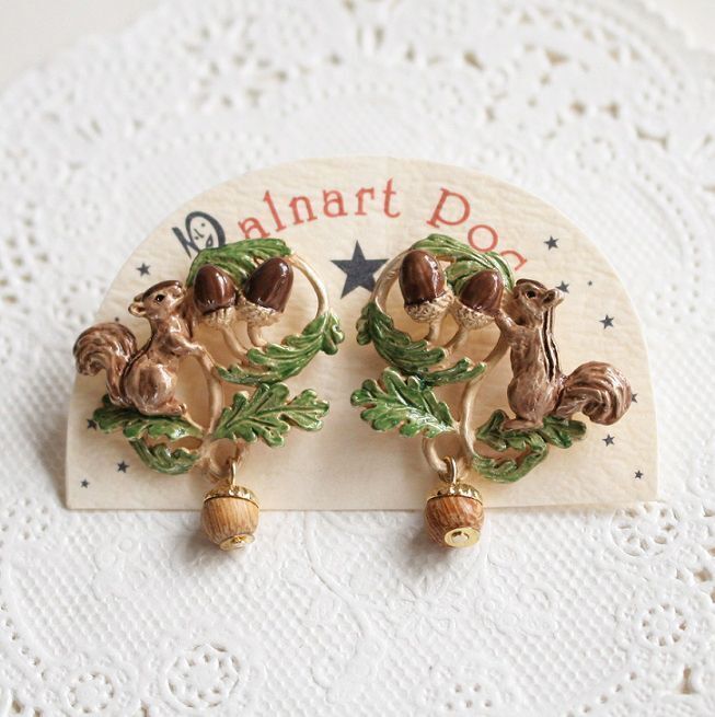 Parnath Pock [Free Shipping] David Hope's Forest Earrings Authorized Dealer Accessory Earrings Squirrel Acorn Miscellaneous Goods Small Goods Patapata Ethnic