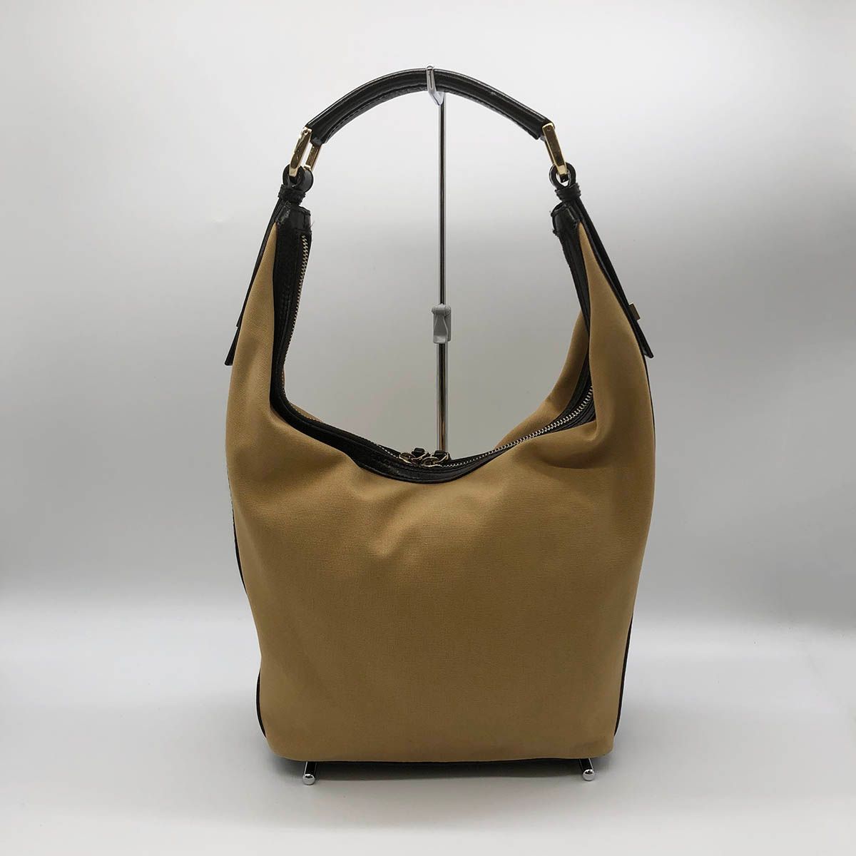 GUCCI グッチ 001・4288 シェリーライン ワンハンドル ショルダー  