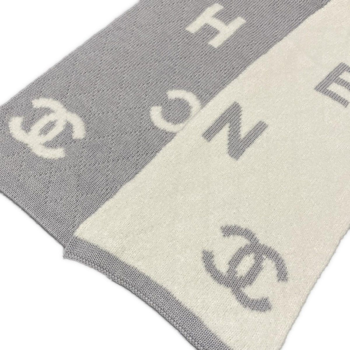 美品！CHANEL シャネルカシミアマフラーアイボリー