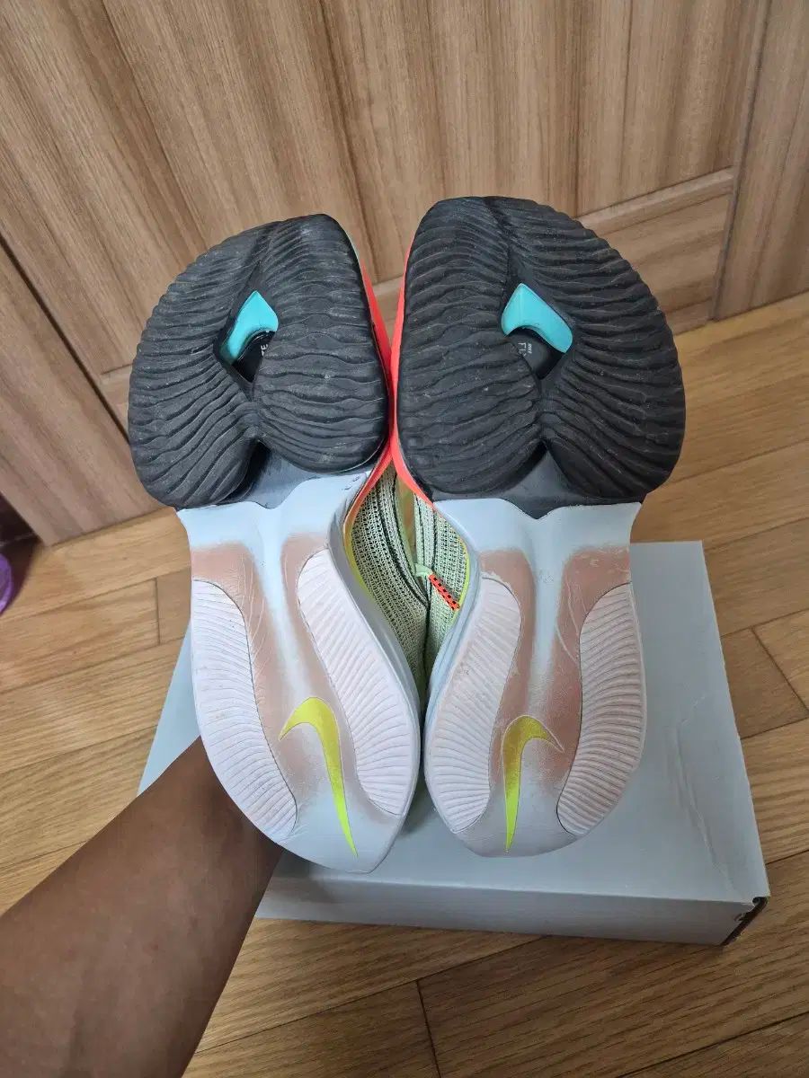 NIKE ナイキ アルファフライ 1 265 サイズ