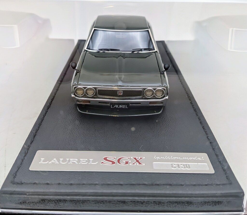 ignition model 1/43 日産ローレル 2000SGX IG2404 1/18 Nissan Laurel 2000SGX (C130) Purple With Mr