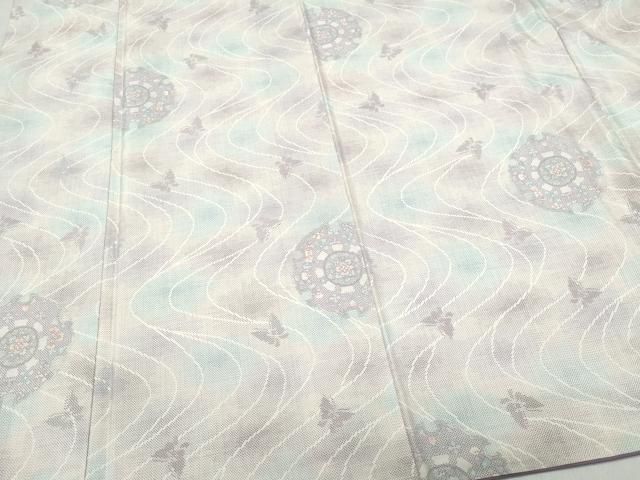 平和屋着物○本場大島紬 白大島 9マルキ 雪輪吉祥花蝶文 正絹 逸品