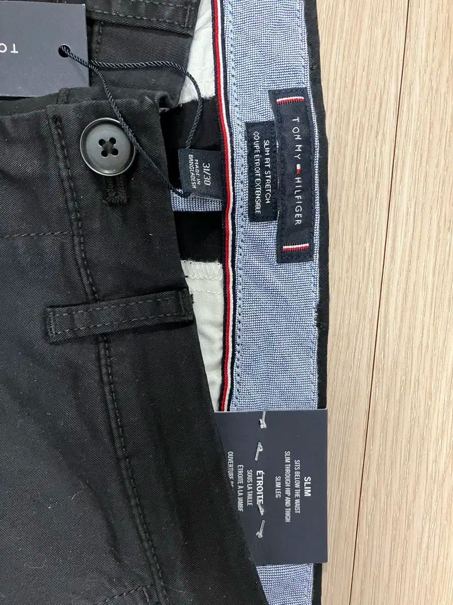 Hilfiger トミーヒルフィガー