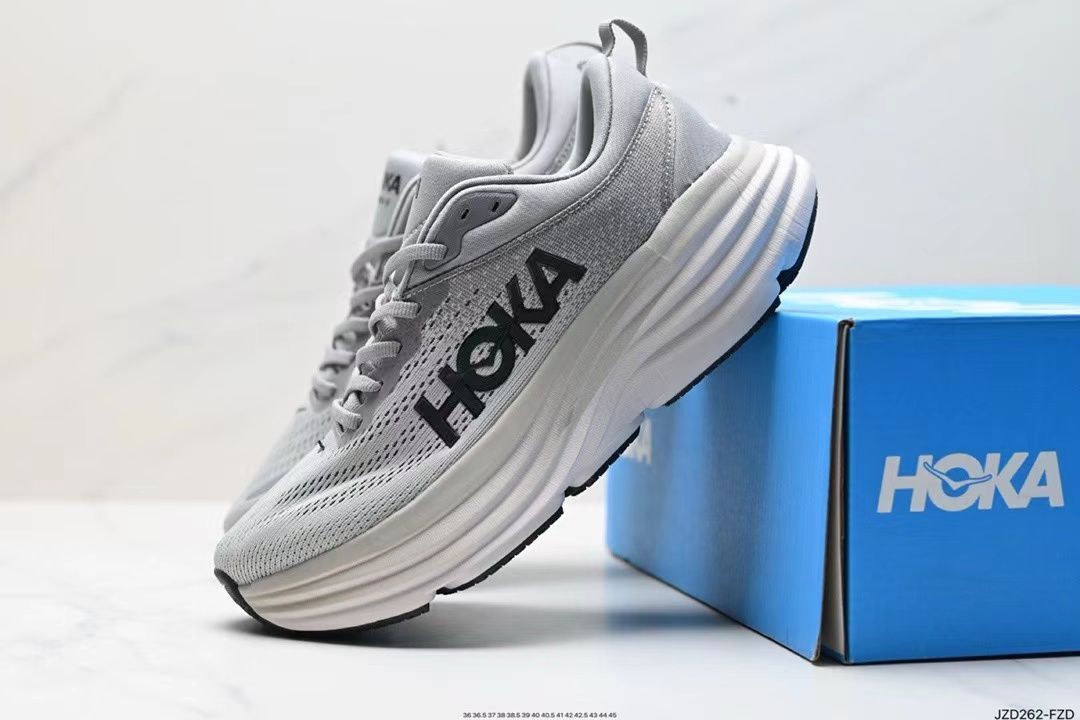 HOKA ONE ONE BONDI 8 ホカオネオネ ランニングシューズ　メンズレディースボンダイ