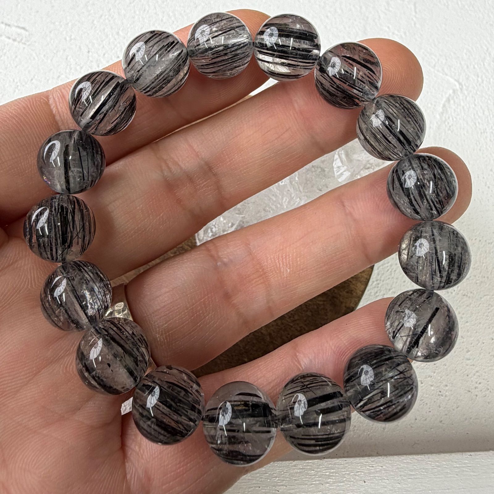 ブラックルチルクォーツ