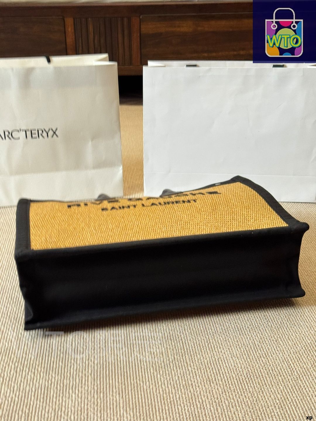 今日特価】YSL サンローラン ラフィア編み トートバッグ