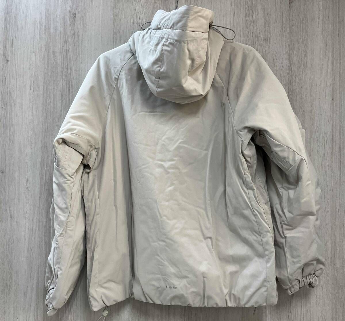 adidas オーバーサイズフィットパテッドジャケット レディース サイズM JG 3385 Putty Grey