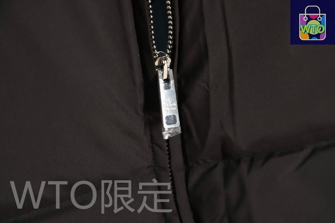 PRADA ダウンジャケット クロップド丈 黒｜本日限定特価｜新品未